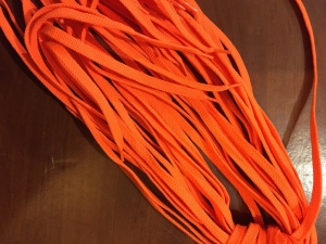 Шнурки плоские  120 см оранжевый