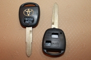 Заготовки для авто ключей с местом под 2 кнопки Toyota ( 1 )
